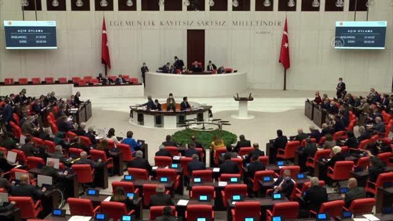 HDP Diyarbakır Milletvekili Semra Güzel'in yasama dokunulmazlığı kaldırıldı