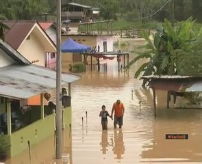 Banjir jejas sambutan Syawal