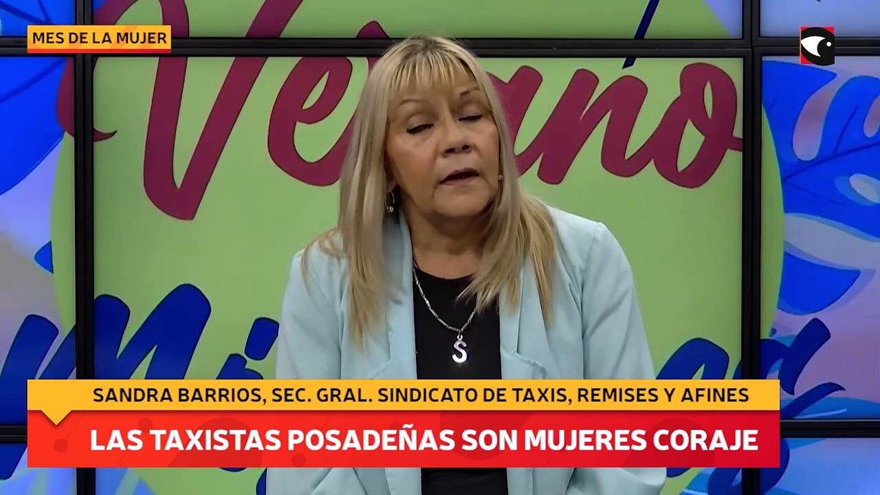 Las taxistas posadeñas son mujeres coraje