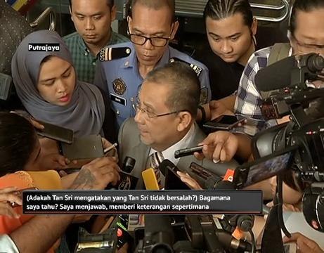 Tan Sri Isa Samad & isteri selesai beri keterangan kepada SPRM