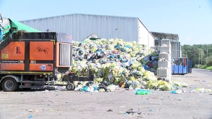 14742850_gospodarka-odpadami-rozmowa-z-tomaszem-ucinskim-prezesem-pgk-koszalin-poprawione_720P