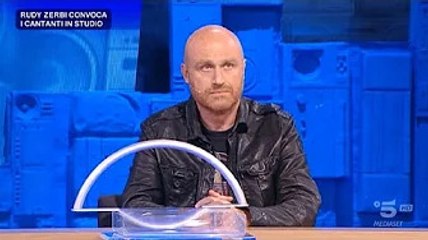 Rudy Zerbi si scaglia contro Anna Pettinelli: "Maleducata e prevaricatrice", è guerra ad Amici Le di