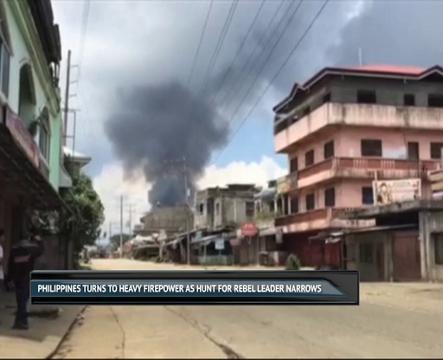 Philippine military jets bomb militants