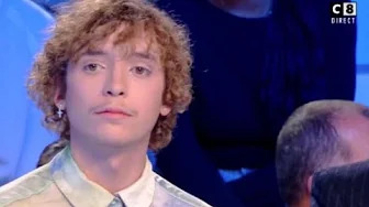 “Ne rentre pas dans une mosquée. Ne va pas twer...
