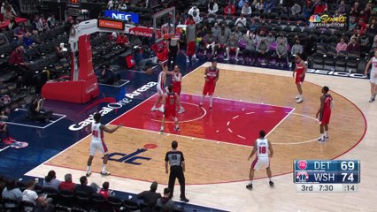 Dunk of the Night: Cade Cunningham