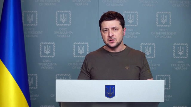 Dans une vidéo, le président ukrainien Volodymyr Zelensky accuse Moscou de chercher à effacer l'Ukraine et son histoire - VIDEO