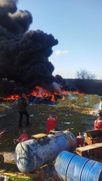 Son dakika haber: Eyüpsultan'da fabrikada çıkan yangın ormana sıçramadan söndürüldü