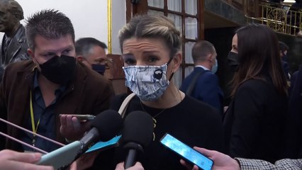 Yolanda Díaz dice que el Gobierno compartirá todas las medidas "eficaces" para parar la guerra