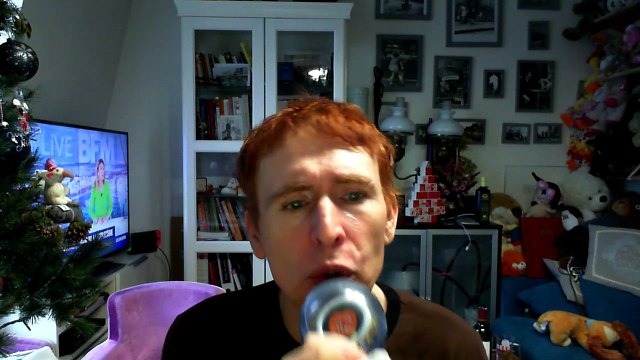 Wiwi égratigne le premier bébé de Lady Star Lune