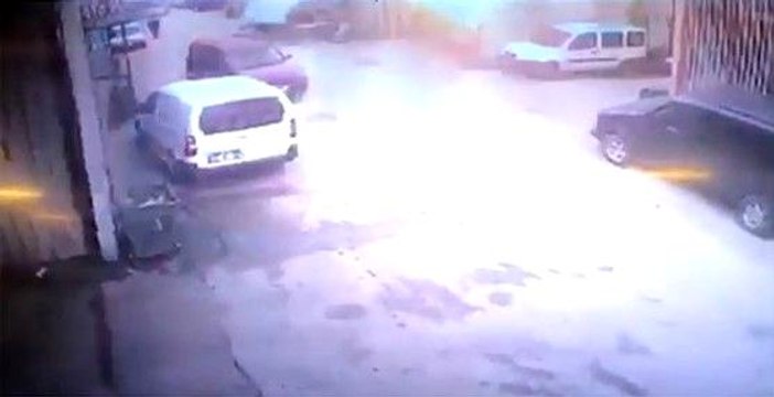 Hurda deposunun patlama anı kameralarda
