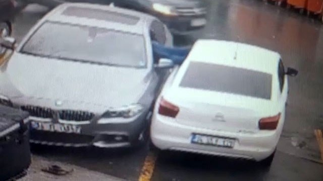 Eyüpsultan’da lüks otomobilden 50 bin TL değerindeki ‘hayalet gösterge’ hırsızlığı