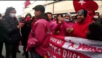 Yemeksepeti işçisinden Nevzat Aydın'a: Kolumuzu bacağımızı kırarak çalışıyoruz ama nankör ilan ediliyoruz