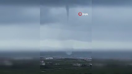 Hatay'da denizde hortum oluştu