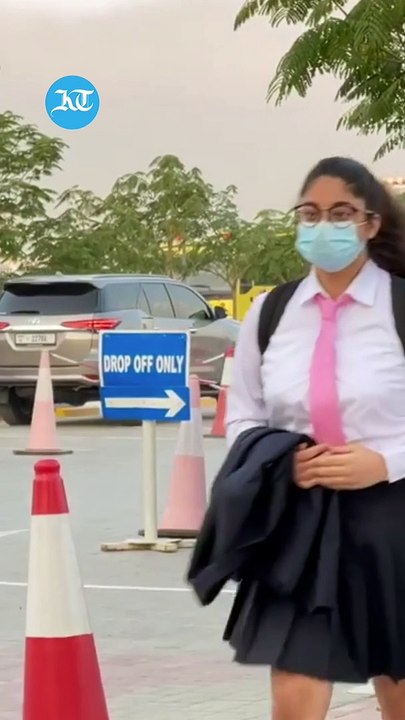 Dubai school students