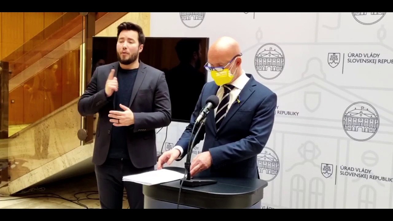 ZÁZNAM: Gröhling: S príchodom ukrajinských detí sa očakáva tlak najmä na základné školy