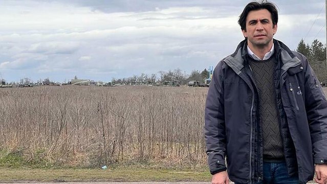 Ukrayna'dan çalışanlarını tahliye etti, kendisi mahsur kaldı