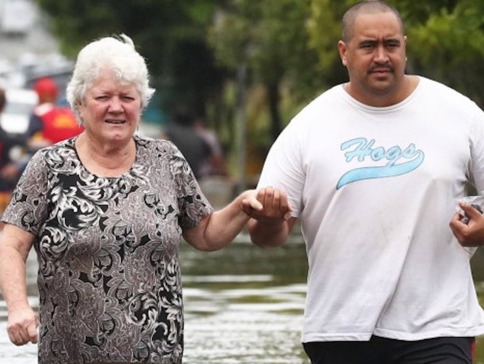 Tote bei Flutkatastrophe in Australien - wann endet der Albtraum?