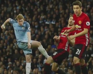 Fellaini sees red as United hold on for goalless draw at City