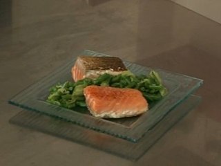 L'atelier des Chefs : le pavé de saumon à l'unilatérale, étuvée de haricots verts