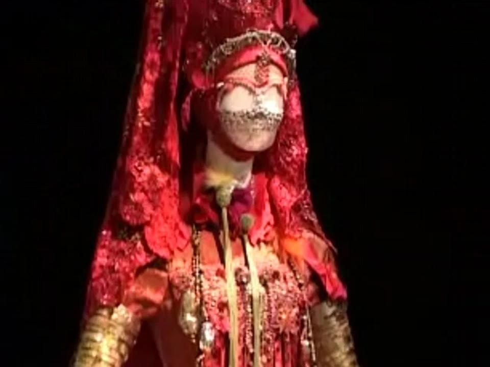 Christian Lacroix. Histoires de Mode.