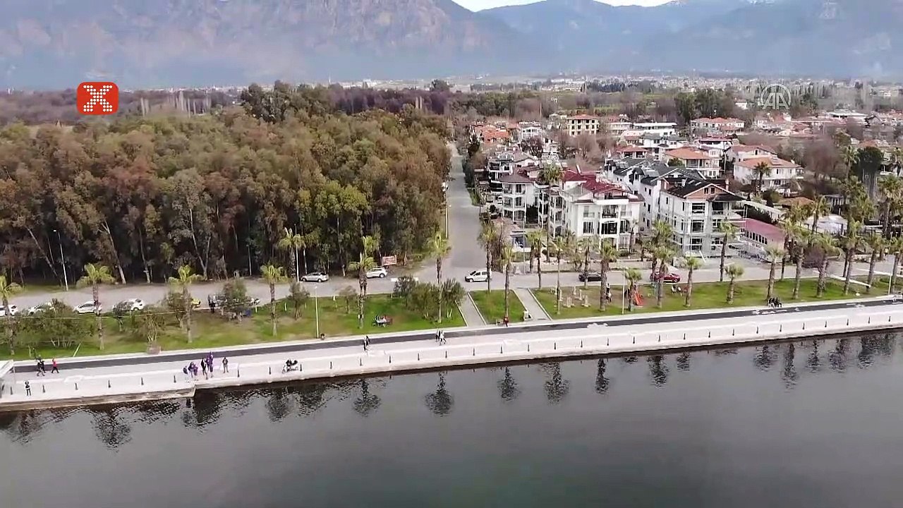 Köyceğiz Gölü, kano ve kürek takımlarının tercihi oldu