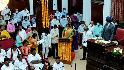 200 पार्षदों ने ली शपथ