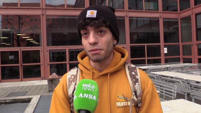 Caso Nori, studenti Universita' Bicocca: Positivo dietrofront ma serve piu' dialogo