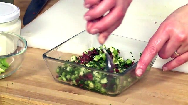 L'atelier des Chefs : gaspacho d'asperges vertes au canard fumé et pignons de pin