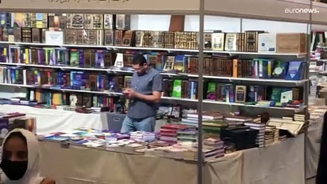 "أبو علي بوتين" وشعارات تمجد بوتين بين مستخدمي وسائل التواصل الاجتماعي العرب