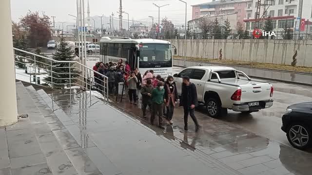 Erciş Belediyesi'nden sinema etkinliği