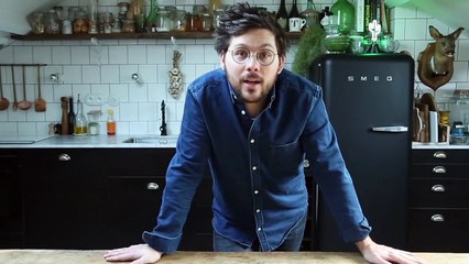 DIY déco : comment réaliser une étagère lumineuse ?