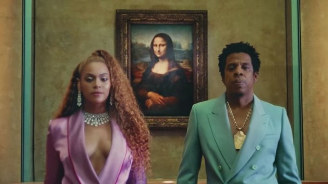 Voici les boucles d’oreilles que toutes les stars s’arrachent