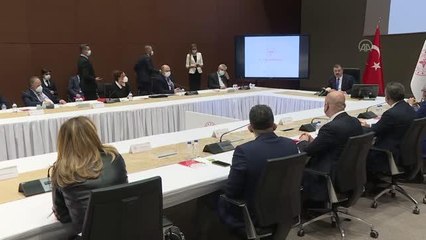 Sağlık Bakanı Koca, son bir aylık Kovid-19 vakalarını değerlendirdi