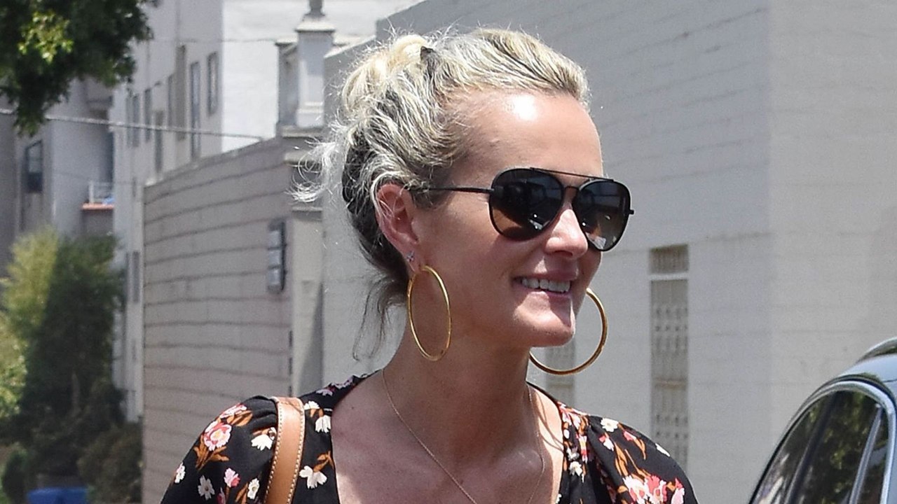 Laeticia Hallyday et ses filles : on connaît leurs sports favoris pour rester en forme