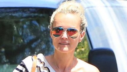 Entourée de ses amies, Laeticia Hallyday rayonne à Saint-Barth