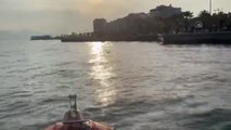 İzmir'de denize düşen kadın Sahil Güvenlik ekiplerince kurtarıldı