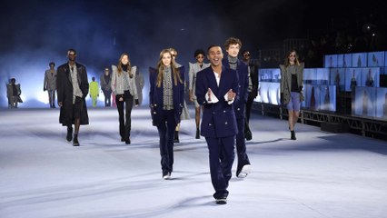 Défilé Balmain : Olivier Rousteing souhaite à la mode de "ne plus respecter les règles"