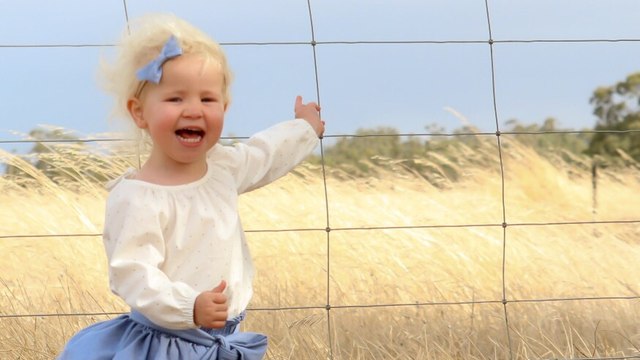 Her Blood Ran Cold When She Saw What Was Lurking in the Background of This Photo