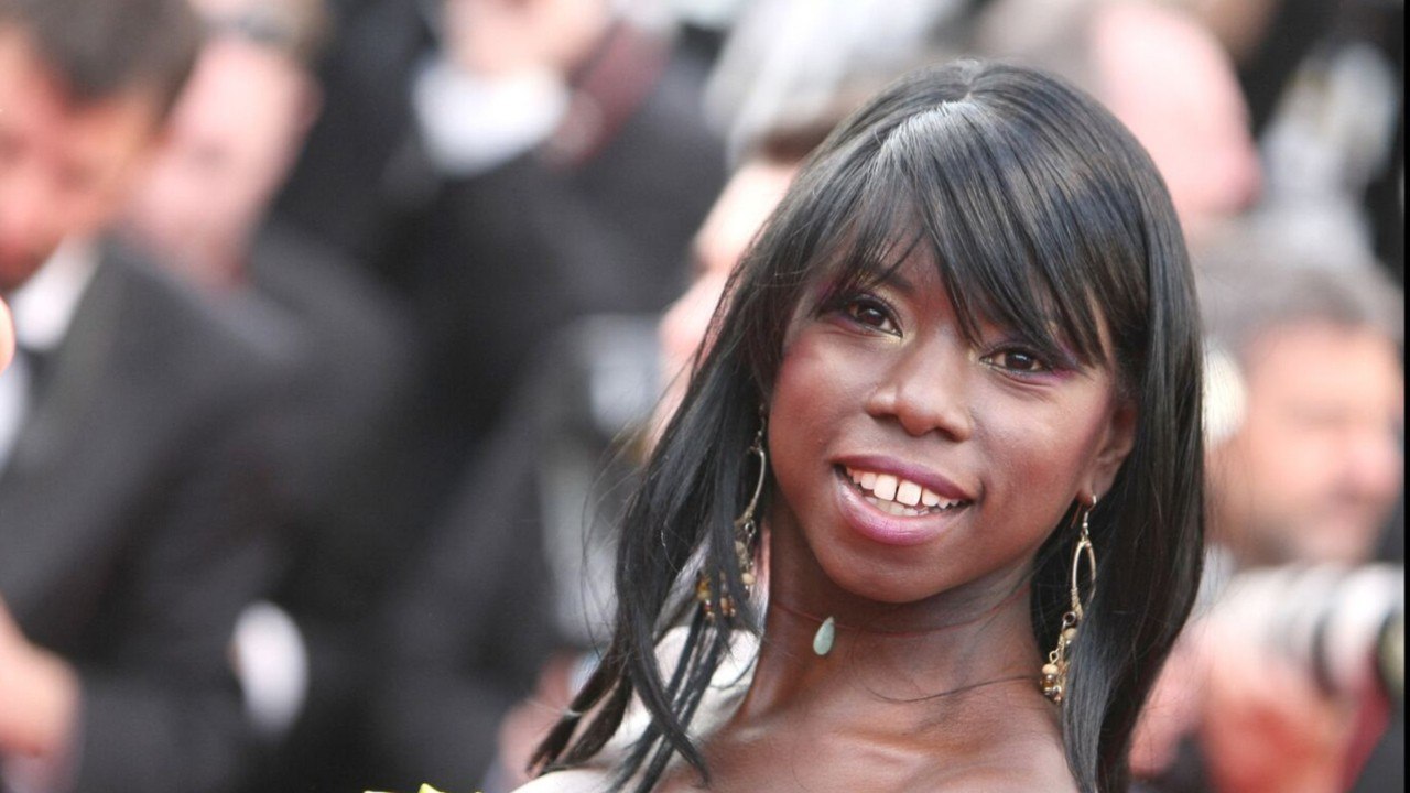 GALA VIDEO - Surya Bonaly, Marie-Josée Croze, Nelson Mandela... Ces célébrités qui ont été adoptées