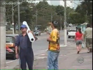 Batendo Os Canos  Pegadinha  Programa Silvio Santos