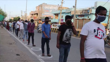 Man Hugs Family Members at a Funeral and a Birthday Party – 3 of Whom Are Now Dead