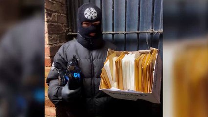 A UK Activist is Driving Around in a Van and Giving Out Free Weed During Lockdown