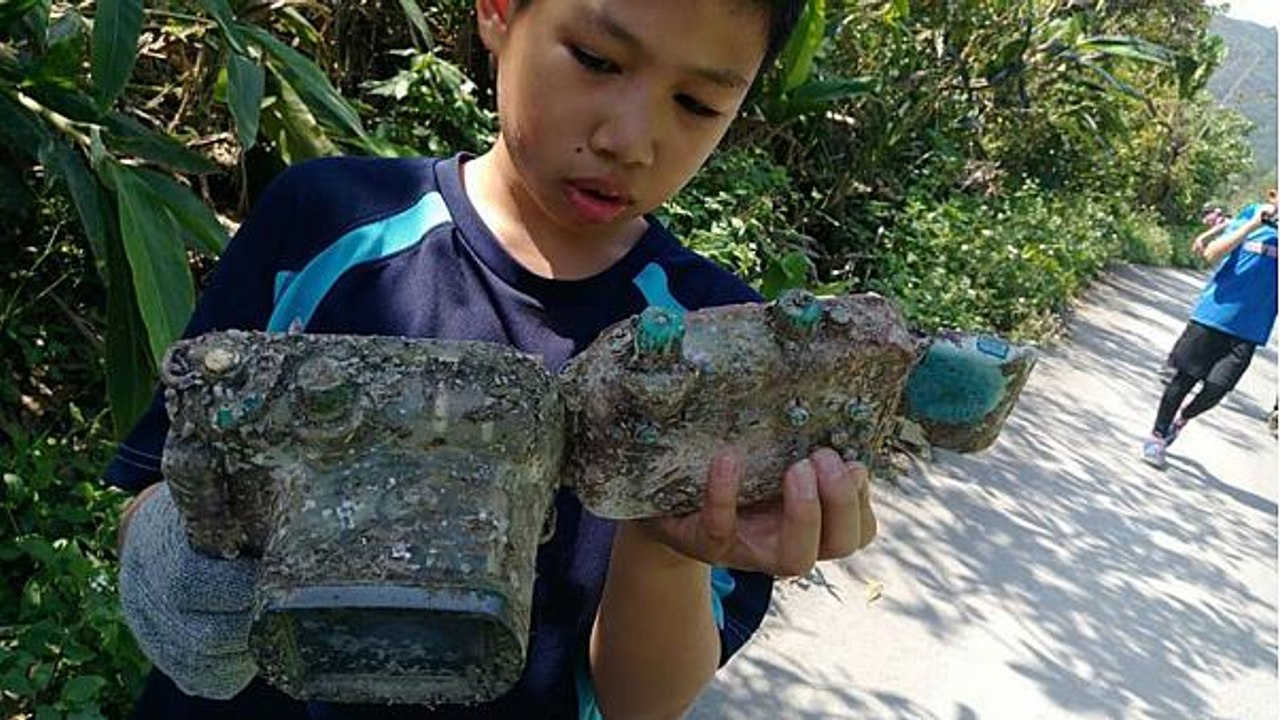 After Going Missing For Three Years, This Camera Was Found Full Of Fascinating Photographs