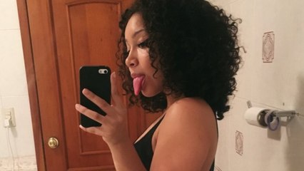 This cheeky selfie went viral all because of one hilarious detail