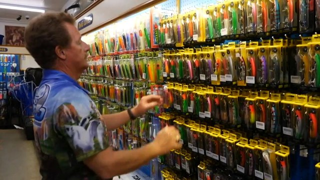 Businesses in NT town of Katherine struggling amid shadow lockdown