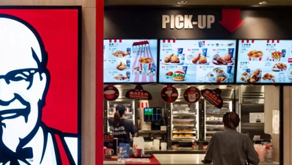One Woman Without A Mask On Went Crazy In KFC When They Wouldn’t Serve Her