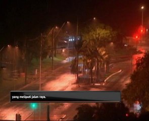 Taufan Debbie mula melemah