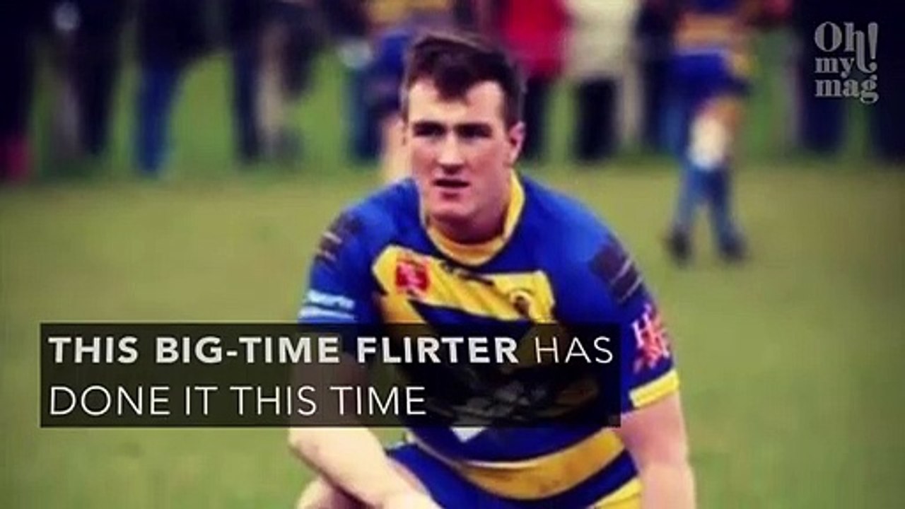 He created a group chat to hit on over 50 girls at once... and it didn't end well