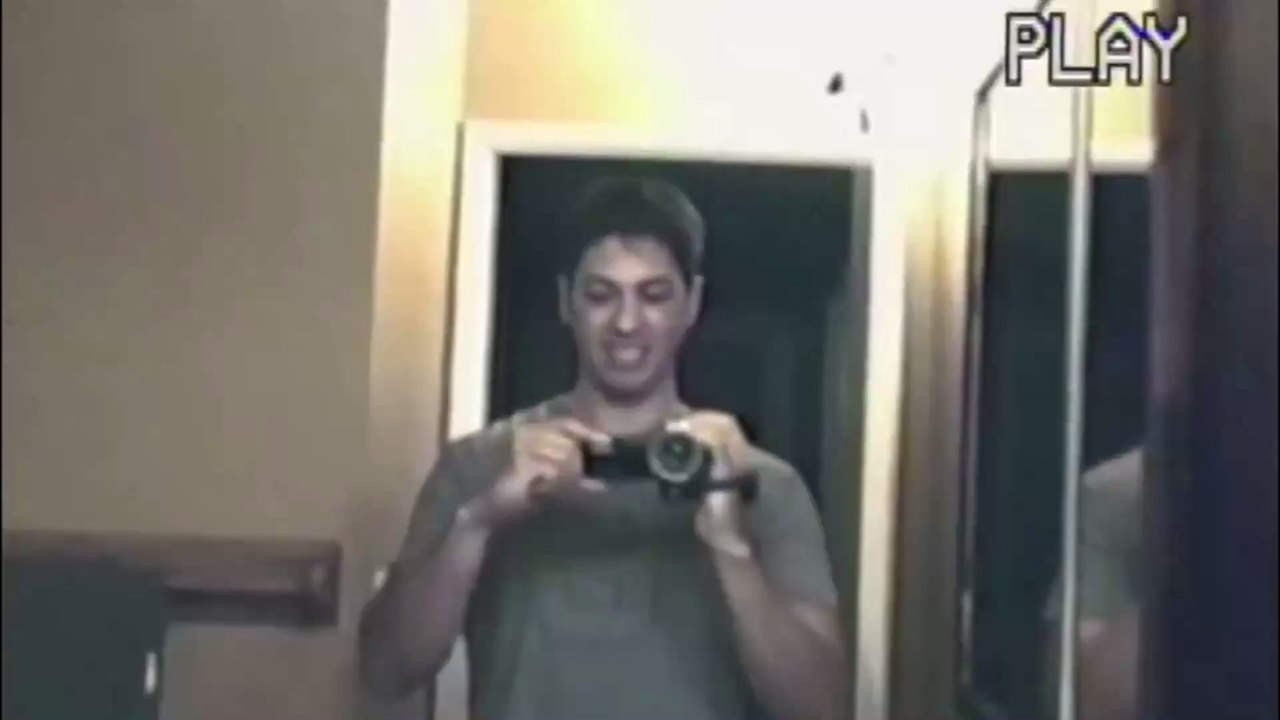 Mann filmt Freundin unter der Dusche: Dann lässt ihn ein paranormales Phänomen ausflippen!