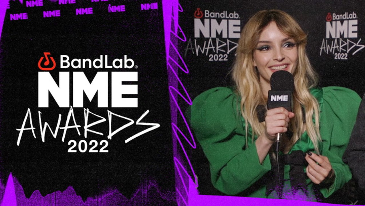 CHVRCHES on performing 'Just Like Heaven' with Robert Smith at the BandLab NME Awards 2022